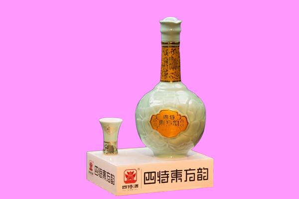 秀山县回收四特酒.jpg